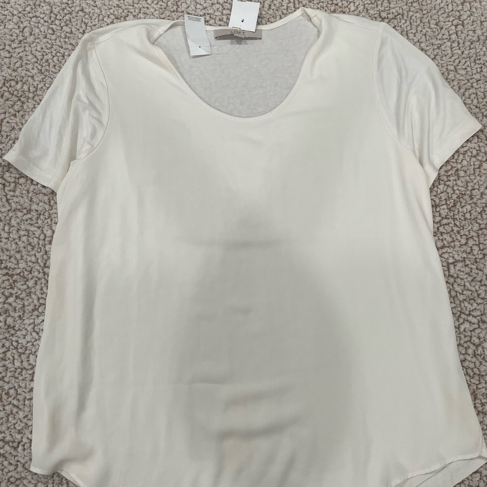 Ann Taylor Soft Cream Short Sleeve Tee Ivory Blouse Layers Swoop Neck Size M